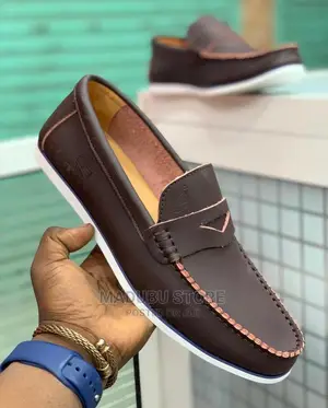 Men’S Casual Shoes
