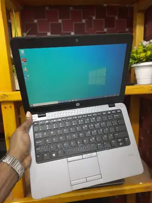 Laptop HP EliteBook 820 G2 8GB Intel Core I5 SSD 256GB