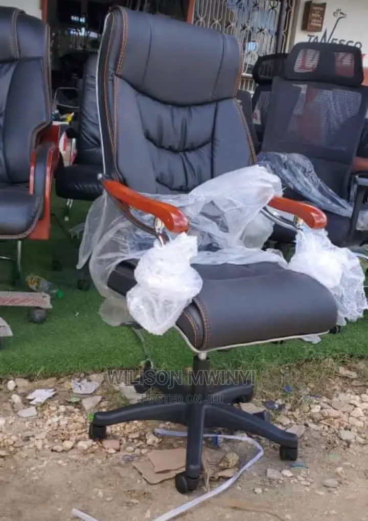 Executive Chair(Office Chair)