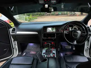 Audi Q7 3.0T S Line Quattro 2012 White