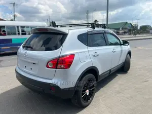 Nissan Dualis 2008 White