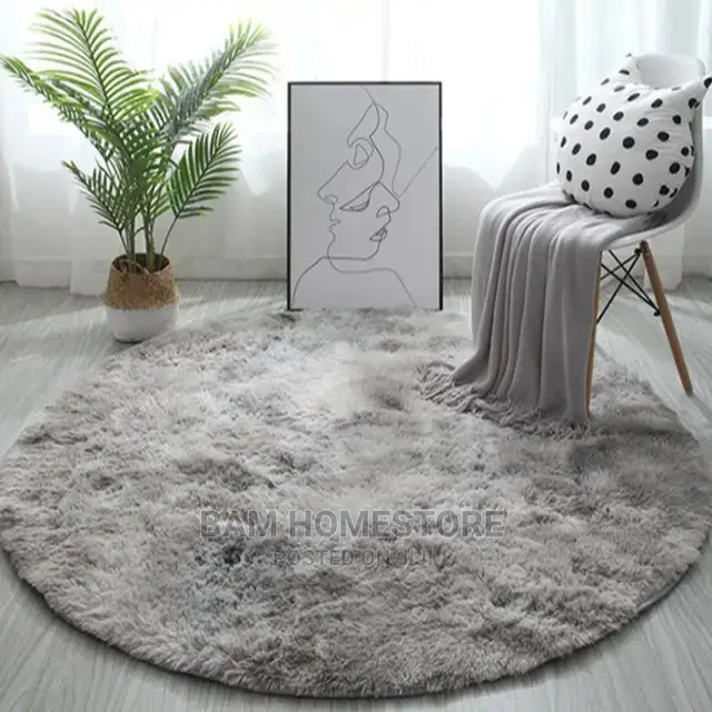Round Carpets