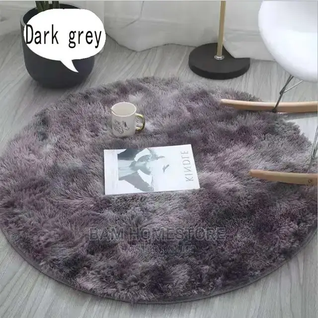 Round Carpets