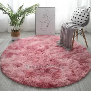 Round Carpets