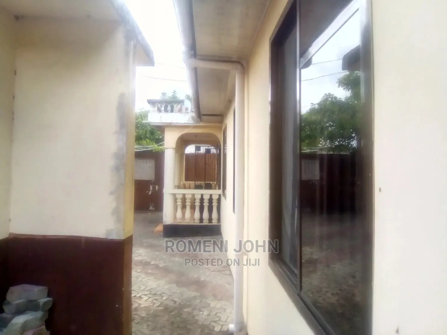 4bdrm Townhouse / Terrace in Tanzania DSM Ukonga for Rent