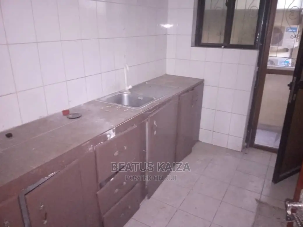 3bdrm Apartment in Kariakoo for rent