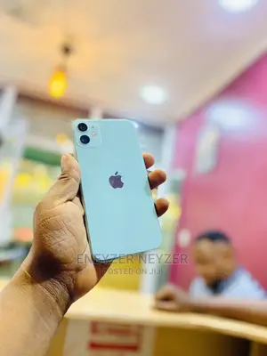 Apple iPhone 11 128 GB Green