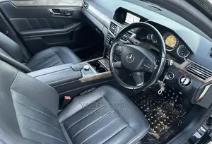 Mercedes-Benz E300 2010 Black