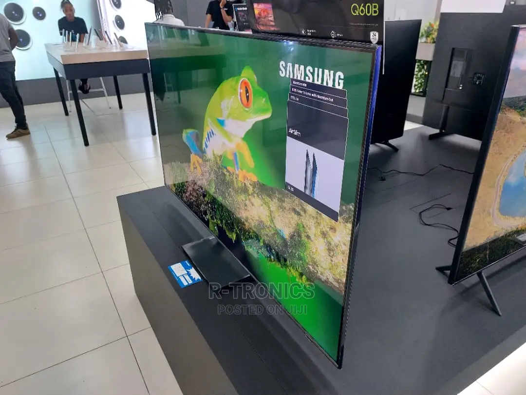 Samsung 75-Inch Class Crystal Uhd Au8000 - Uhd HDR Smart