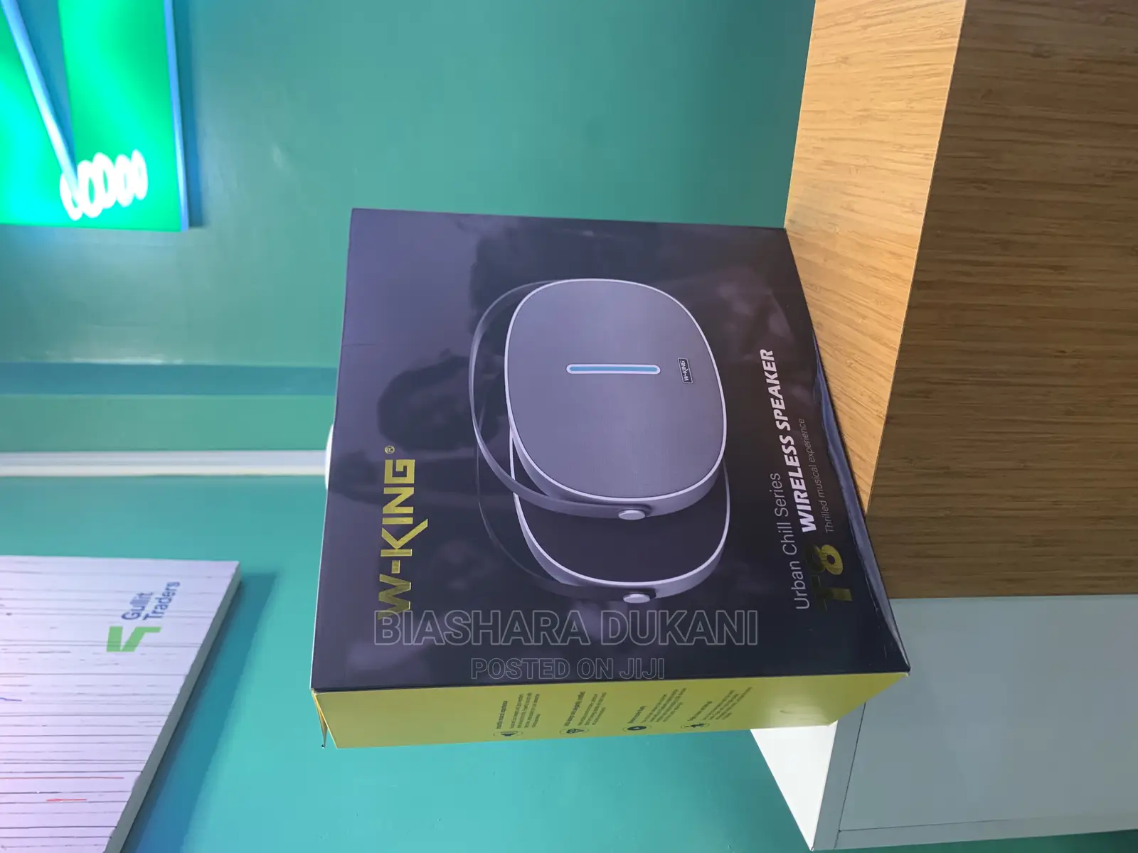 W - King T8 Speaker