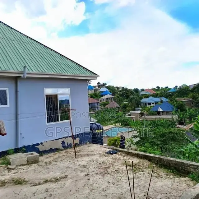 4bdrm House in Kinyerez Kifuru, Kinondoni for Sale