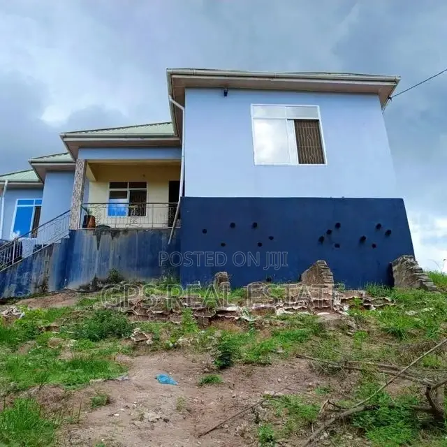 4bdrm House in Kinyerez Kifuru, Kinondoni for Sale