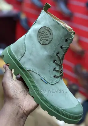 Paladium Boots