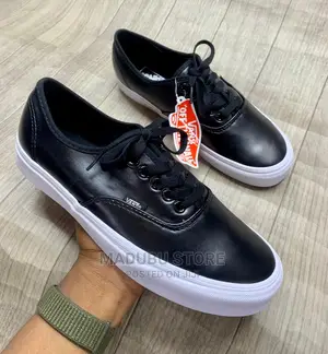 Vans Sneakers
