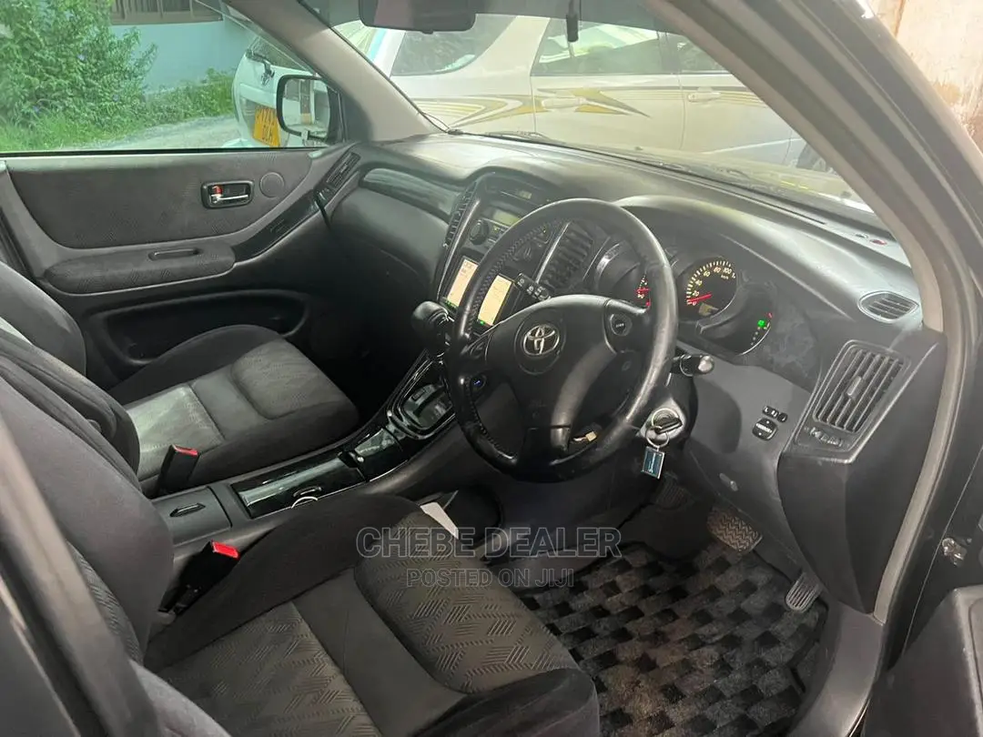 Toyota Kluger 2005 Black