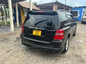 Toyota Kluger 2005 Black