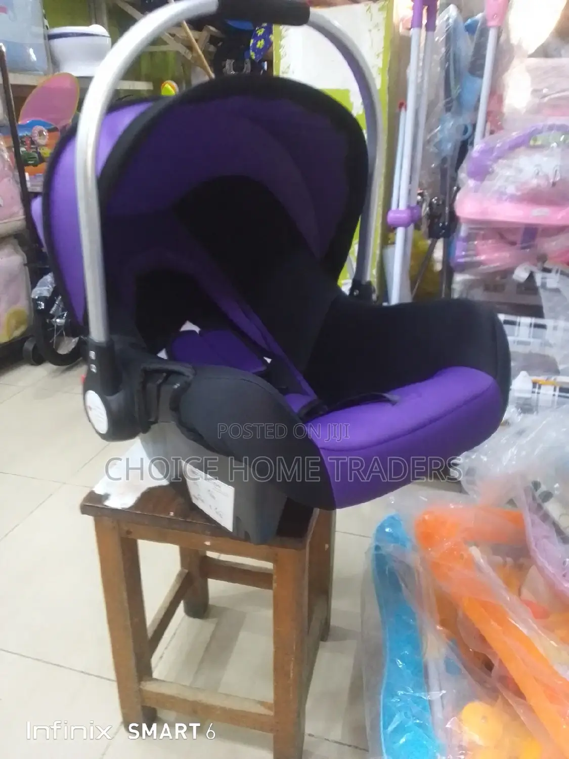 Baby Car Chair/Kiti Cha Mtoto Cha Kwenye Gari