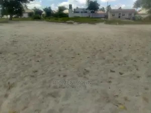 Viwanja Vinauzwa , Ukonga Moshibar Kwa Diwani.