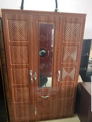 Wardrobe/Kabati