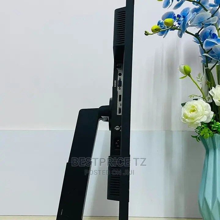 Lenovo Frameless Monitors 23inch