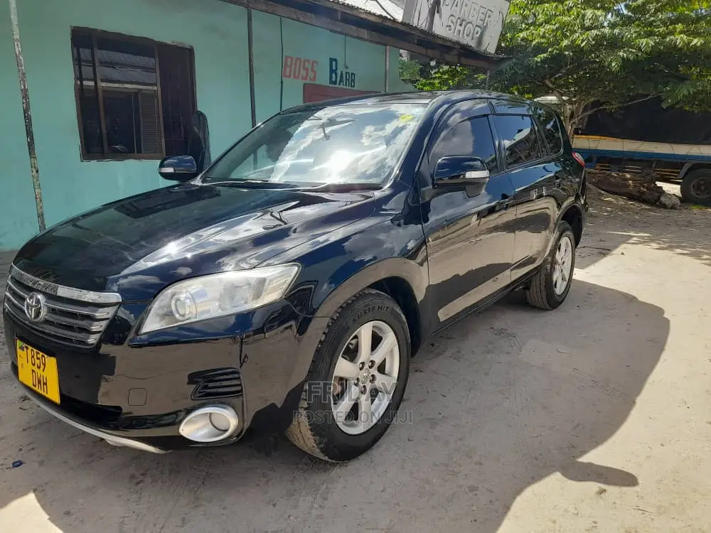Toyota Vanguard 2010 Black