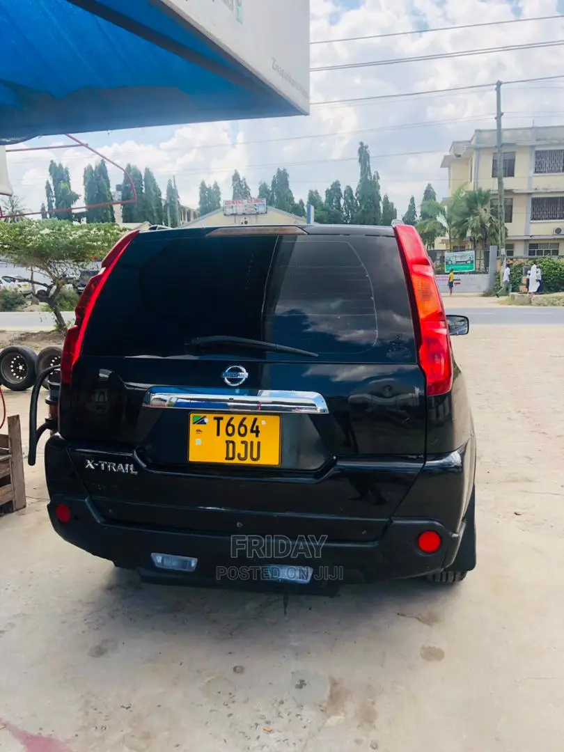 Nissan X-Trail 2010 Black
