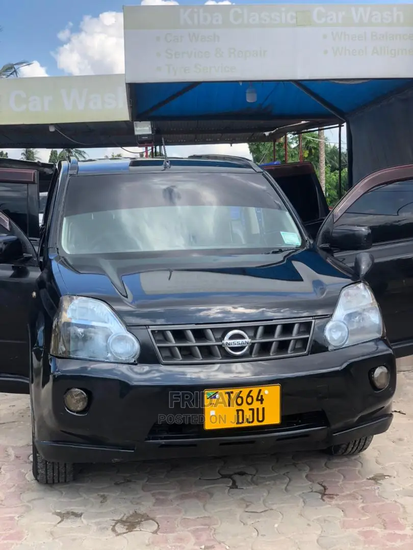 Nissan X-Trail 2010 Black