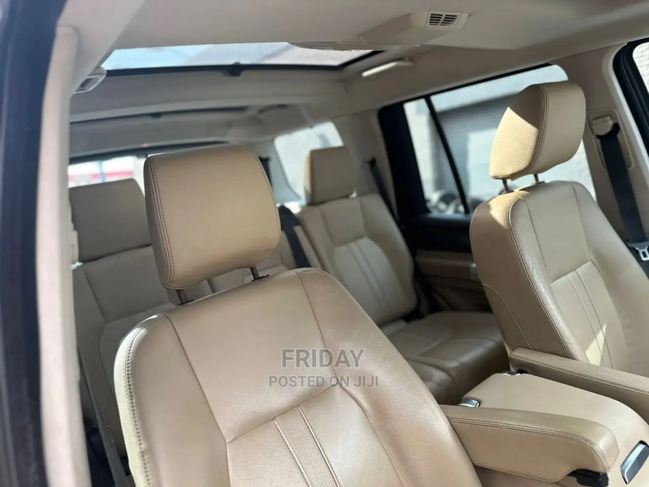 Land Rover Range Rover 2011 Gray