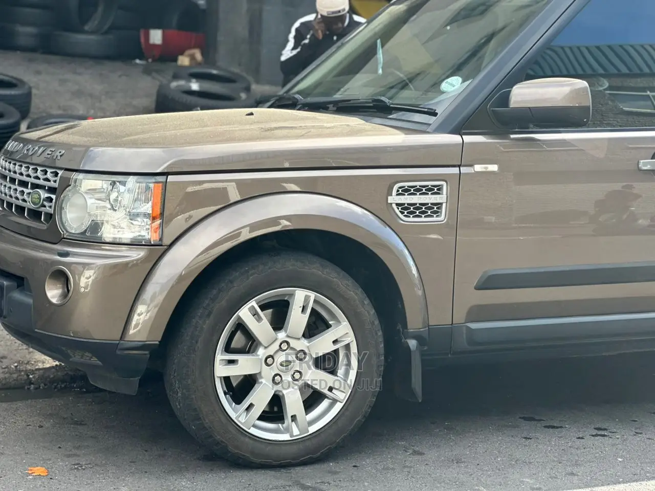 Land Rover Range Rover 2011 Gray