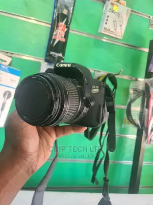 Canon 700d With Lens