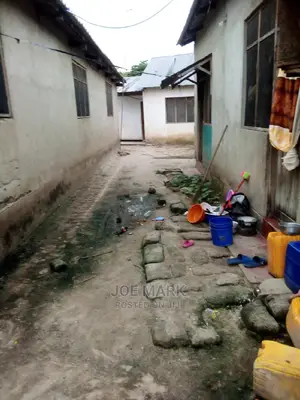 6bdrm House in Mark Real Estate, Kinondoni for sale