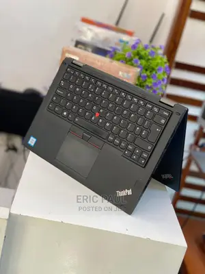 Laptop Lenovo Thinkpad X13 Yoga 8GB Intel Core I5 SSD 256GB