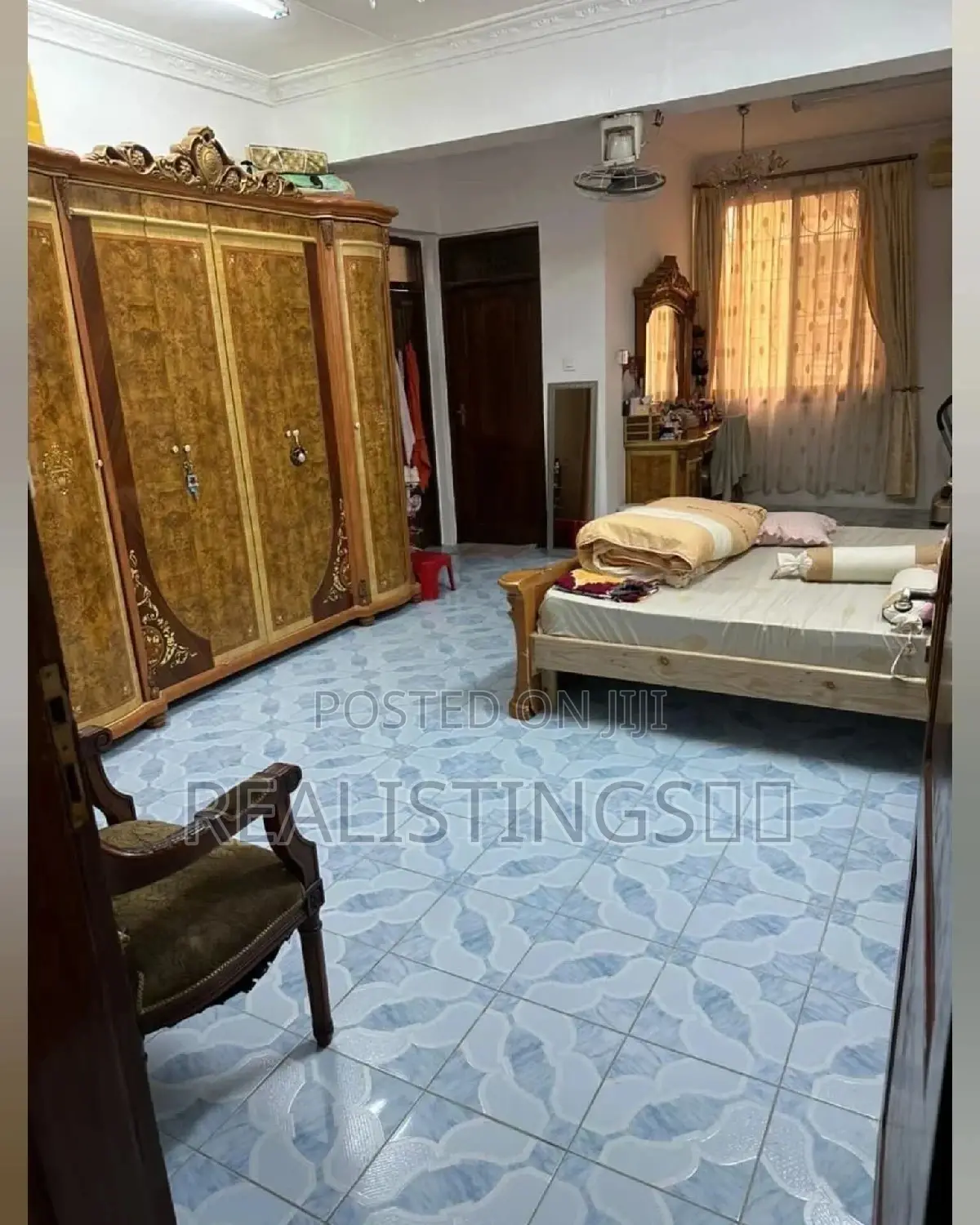Furnished 7bdrm Mansion in Upanga East for sale