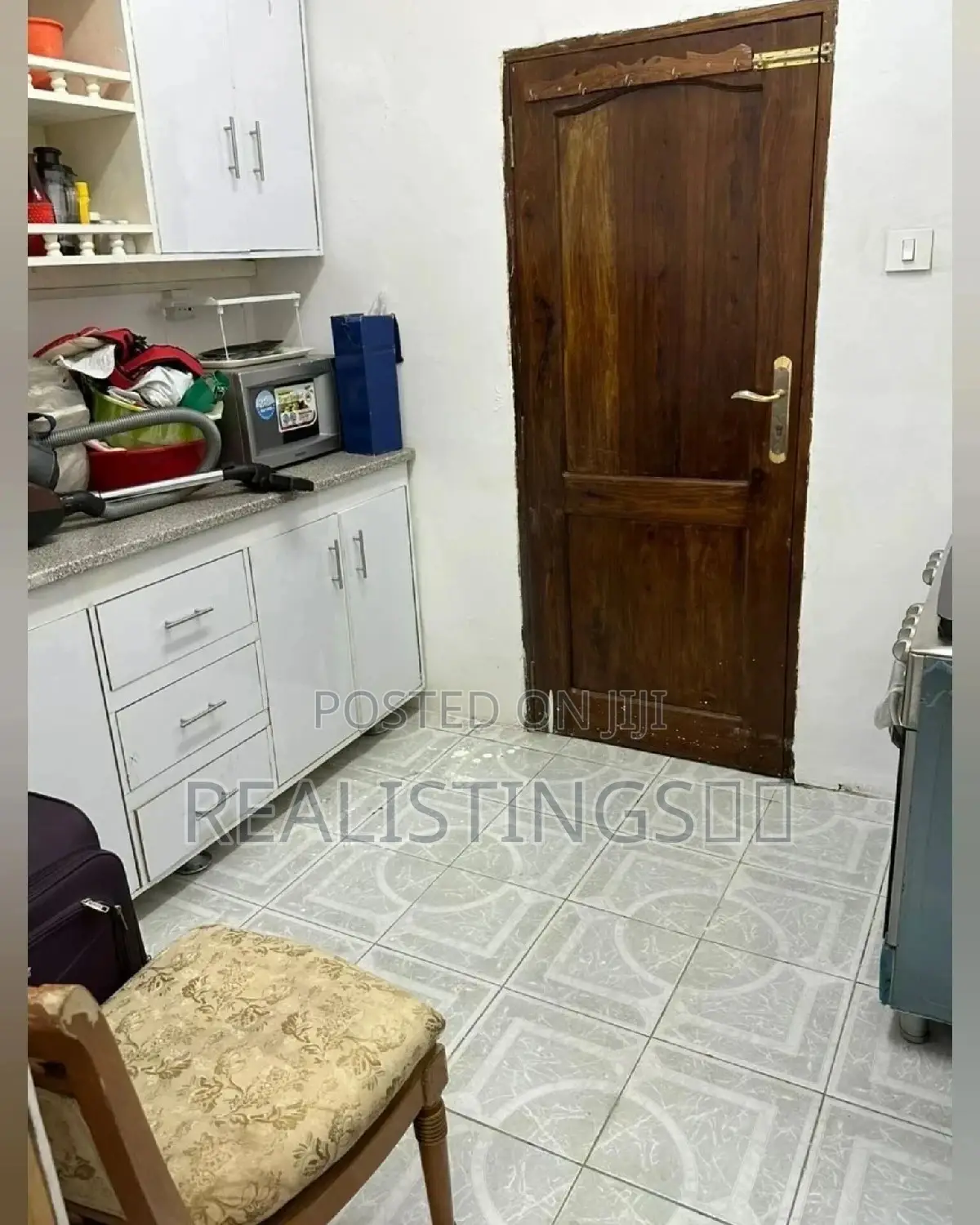 Furnished 7bdrm Mansion in Upanga East for sale