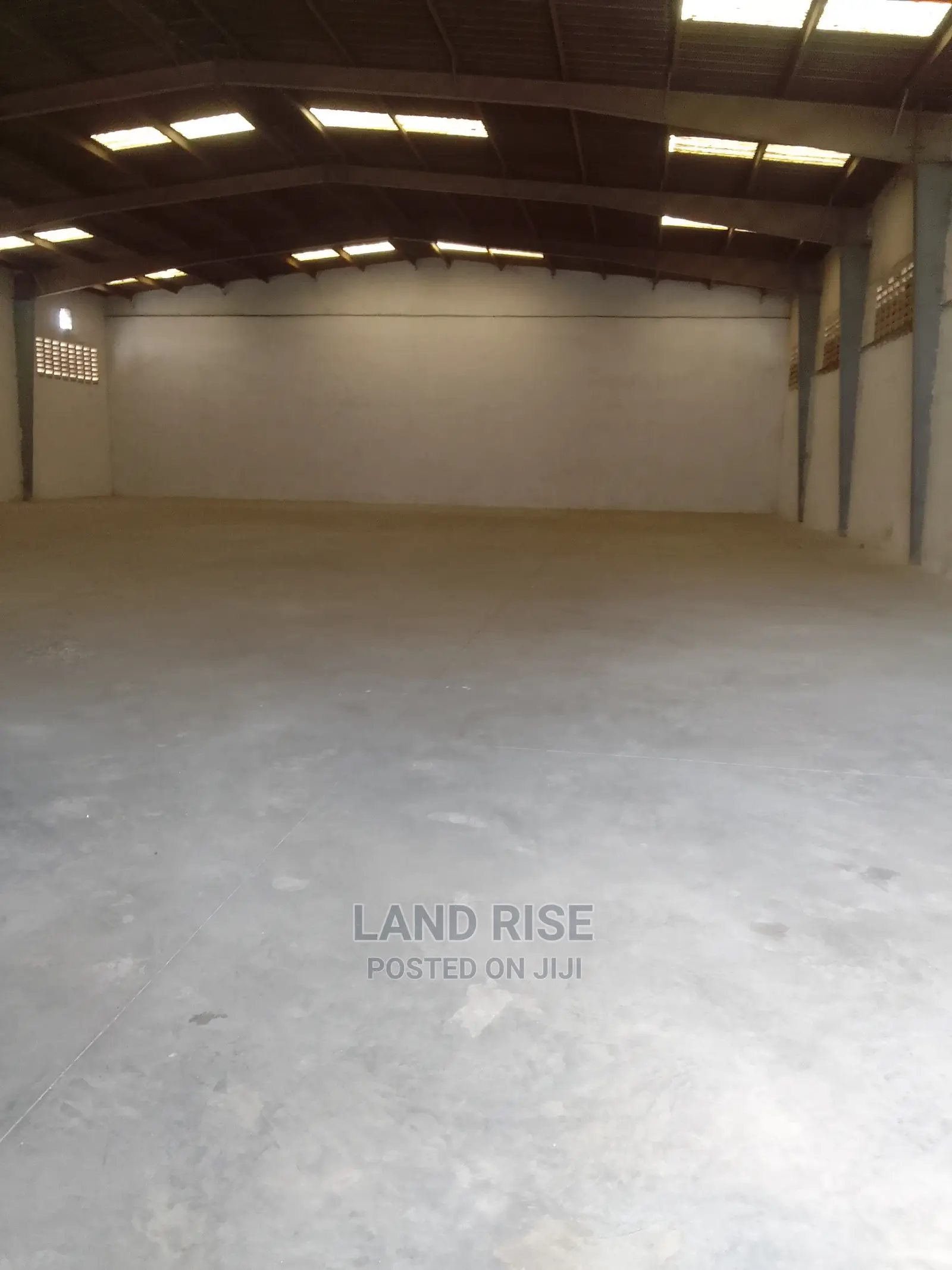 980 SQM Warehouse for Rent Nyerere Road