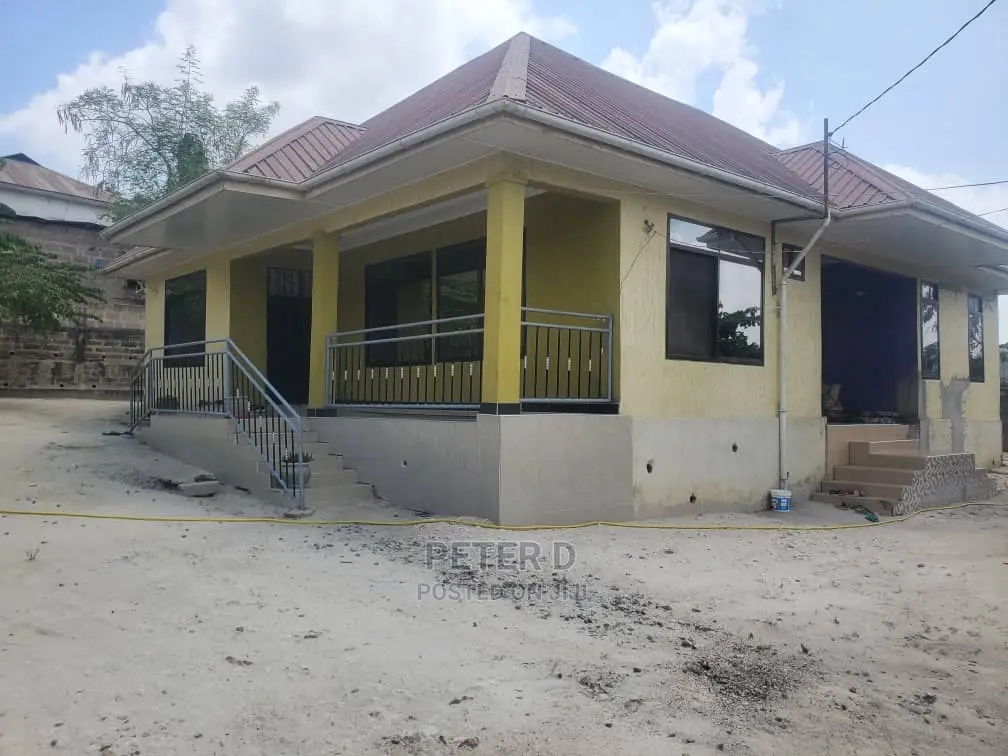 3bdrm House in Mbezi for sale