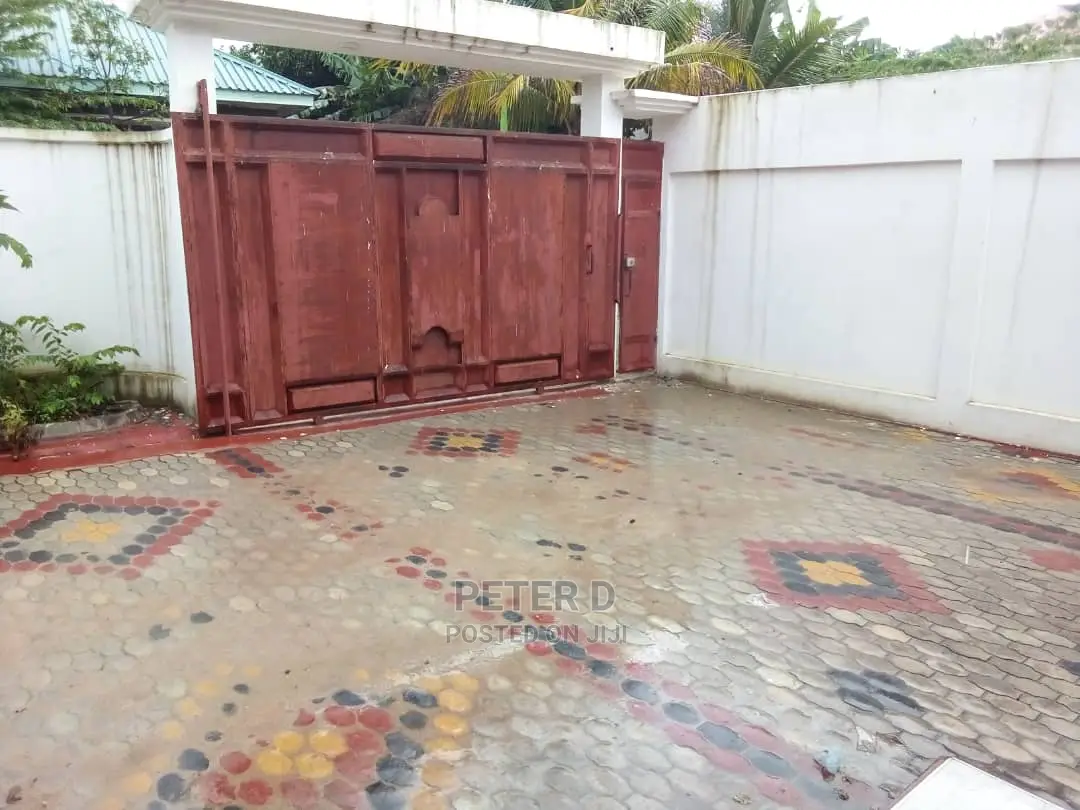2bdrm House in Kimara for sale