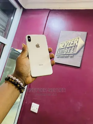 Apple iPhone XS Max 64 GB White