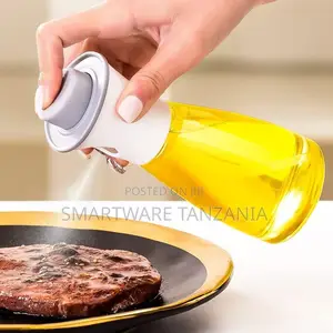 Olive Oil Sprayer for Cooking,150ml Press-Type Oil Dispenser