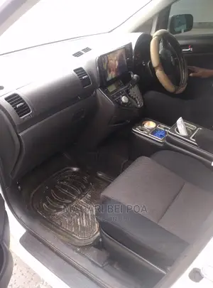 Toyota Wish 2005 White
