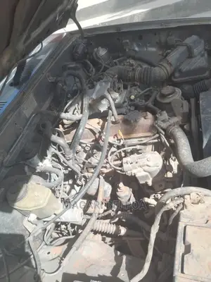 Toyota Hilux 1999 Gray