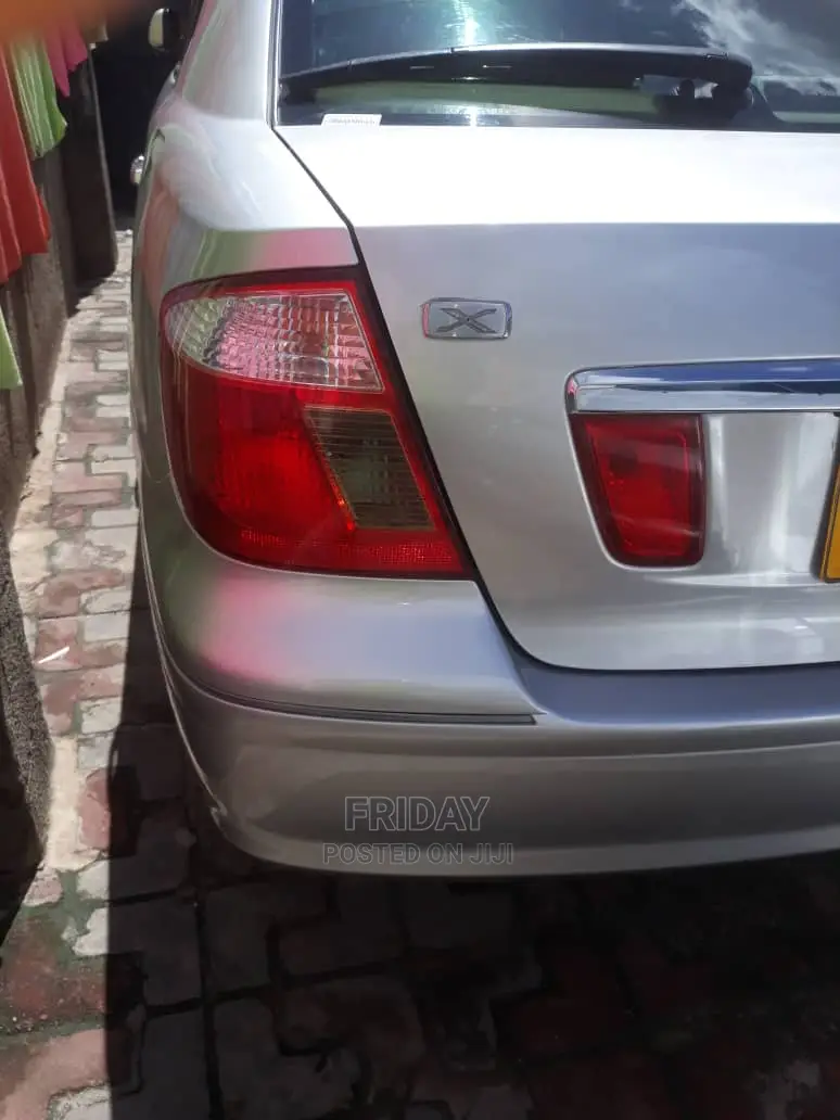 Toyota Premio 2005 Silver
