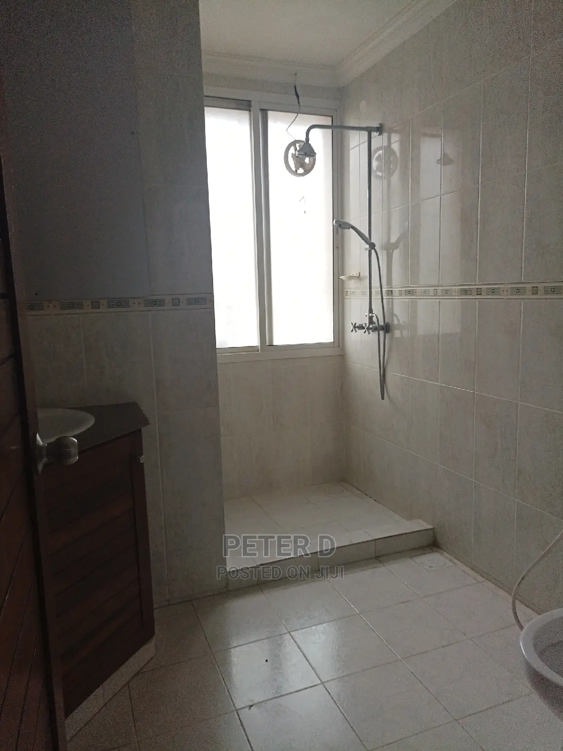 Furnished 3bdrm Apartment in Upanga West for rent