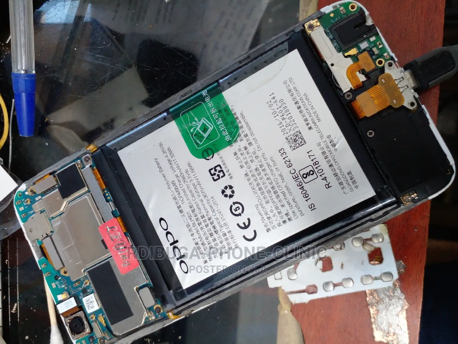 We Replace LCD Original All Types of Phones to Make as New