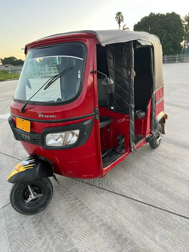 TVS Apache 180 RTR 2023 Orange