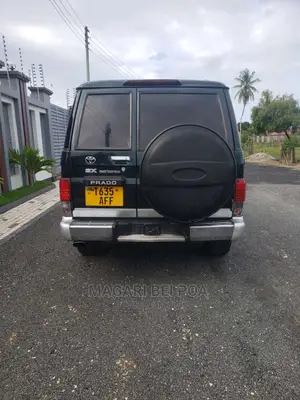 Toyota Land Cruiser Prado 2005 Black