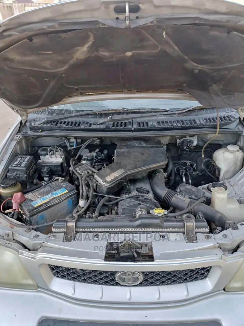 Toyota Cami 2010 Silver