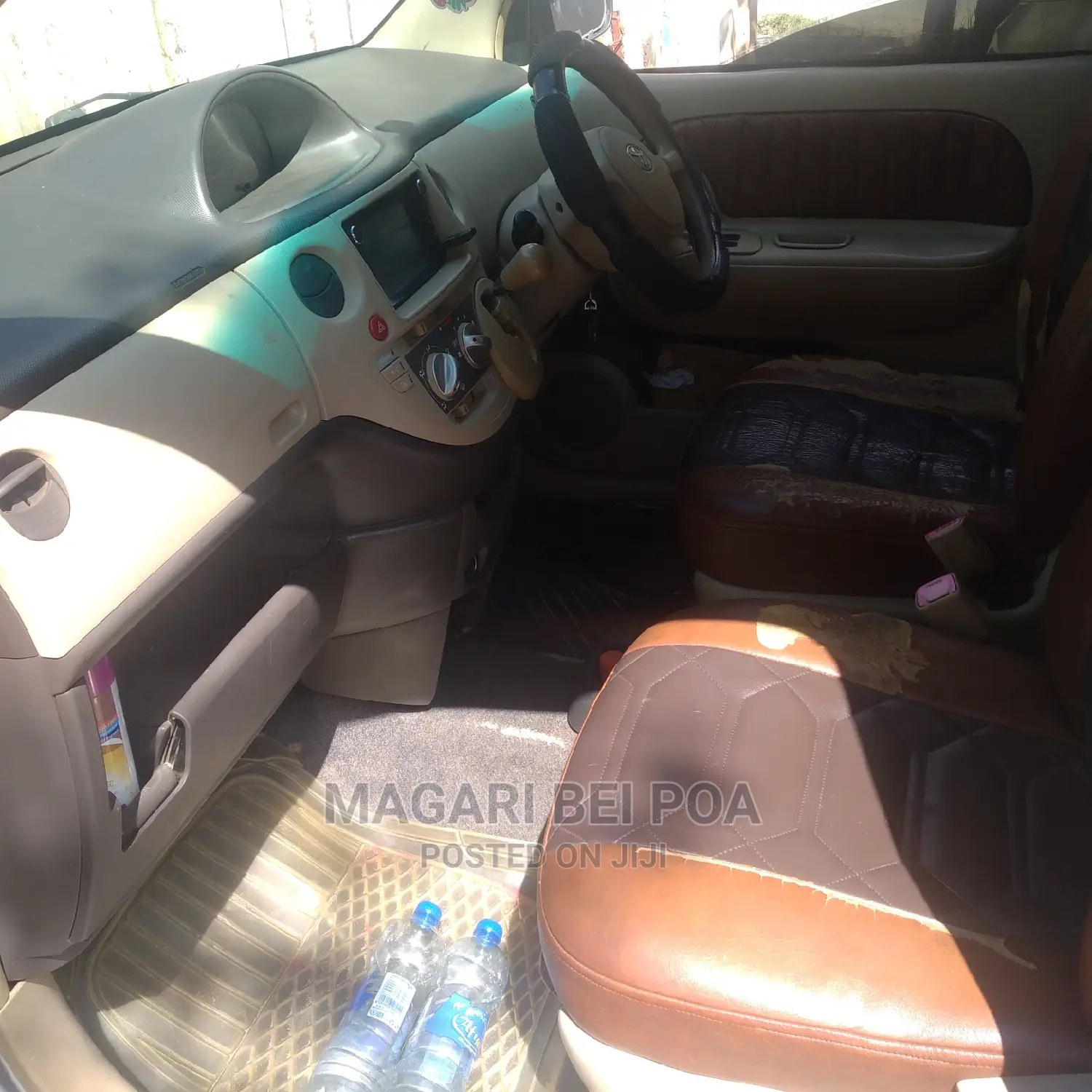 Toyota Sienta 2006 Silver