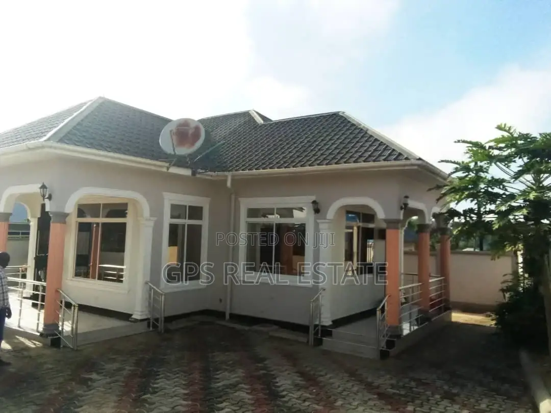 3bdrm House in Mbezi Msakuzi, Kinondoni for sale