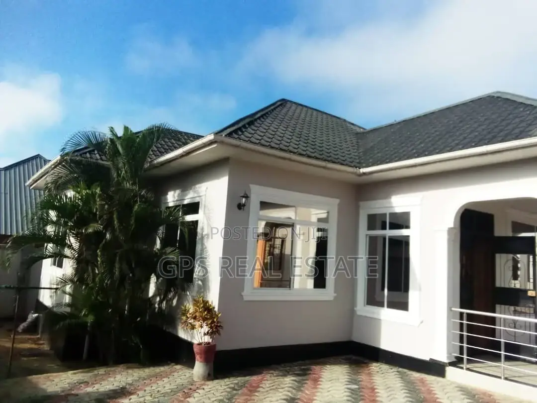 3bdrm House in Mbezi Msakuzi, Kinondoni for sale